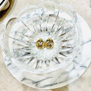 Stunning Lead Crystal Zinnia Bowl ♥️